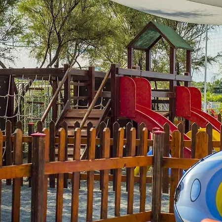 Villaggio La Pantera Rosa *