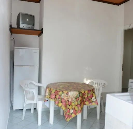 假日公园 Villaggio La Pantera Rosa 斯卡莱阿